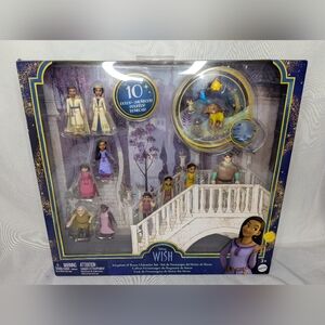 Disney Wish Kingdom of Rosas Character Small Doll Set